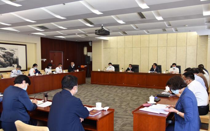 【兩會快訊】甘肅代表團分組審議全國人大常委會工作報告，林鐸參加第一小組會議并發(fā)言