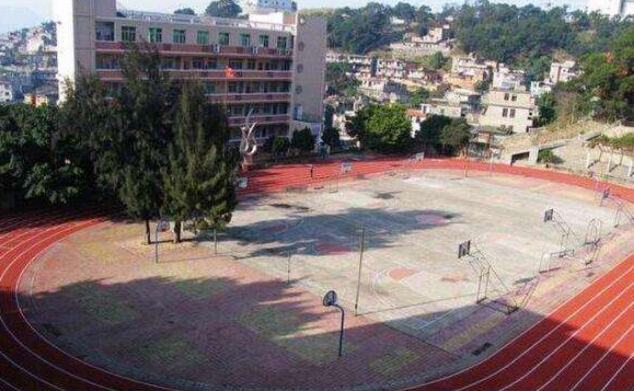 蘭州四城區(qū)初一新生7月23日去對口學(xué)?？窗?>
        </a><em>蘭州四城區(qū)初一新生7月23日去對口學(xué)?？窗?/em></li>
    <li><a  target=