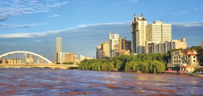 護好黃河水 保衛(wèi)蘭州藍 再造金城綠——蘭州市加強黃河流域生態(tài)保護、推進高質量發(fā)展綜述