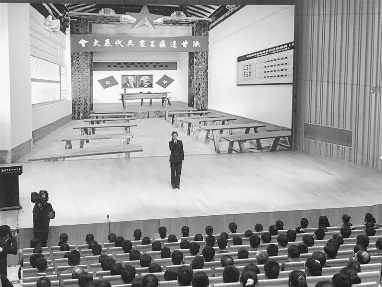 蘭州市開展“學(xué)黨史、頌黨恩、跟黨走”紅色文化進校園活動