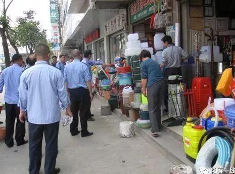 蘭州市將開(kāi)展“五小”公共場(chǎng)所衛(wèi)生專項(xiàng)整治行動(dòng)