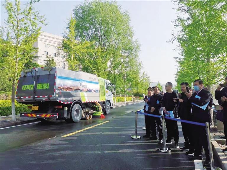 全省百余位城管部門代表觀摩蘭州市“精致項目”創(chuàng)建成效