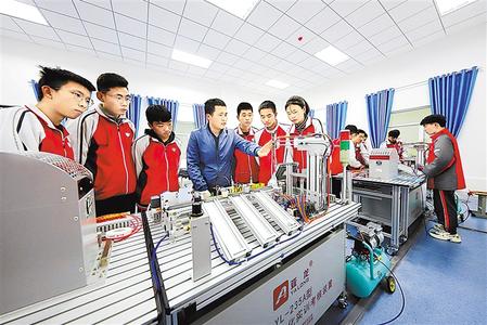 【牢記囑托譜寫(xiě)新篇章 砥礪前行奮進(jìn)新征程】“技能甘肅”奏強(qiáng)音