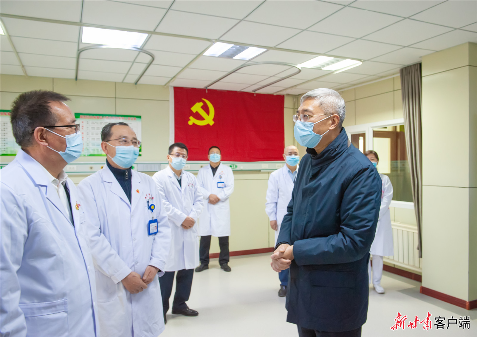 尹弘在嘉峪關(guān)酒泉張掖調(diào)研檢查疫情防控工作時(shí)強(qiáng)調(diào)：扛牢屬地責(zé)任 落細(xì)防控措施 遏制擴(kuò)散蔓延，同心協(xié)力堅(jiān)決打贏疫情防控遭遇戰(zhàn)阻擊戰(zhàn)