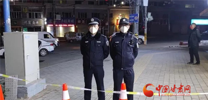 【甘快看·疫情防控最美有你（40）】蘭州榆中：警醫(yī)夫妻齊上陣 共同抗疫在一線(xiàn)