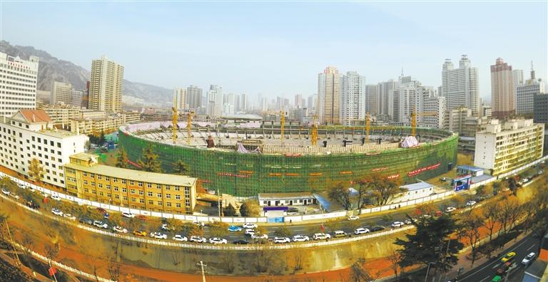 蘭州市七里河體育場主體封頂，預(yù)計(jì)明年7月交付使用