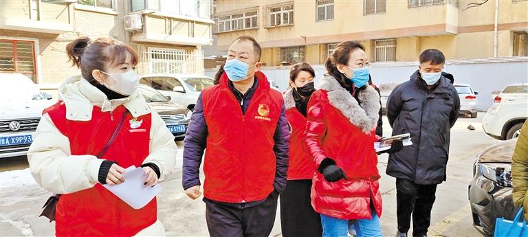 【新春走基層】解決雞毛蒜皮 感受社區(qū)“微幸?！?>
        </a><em>【新春走基層】解決雞毛蒜皮 感受社區(qū)“微幸?！?/em></li>
    <li><a  target=